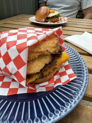 Yes chef and the one and onlyy  at Just What I Kneaded in Los Angeles