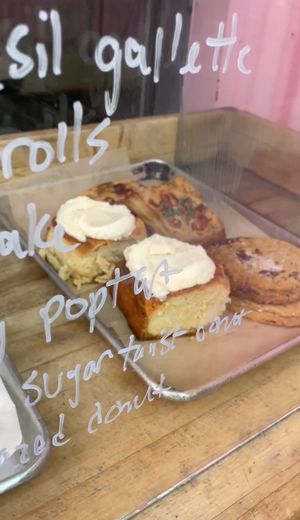  at Just What I Kneaded in Los Angeles