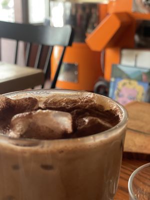 Close look. Rich!   at Le Cafe - Coffee Shop in Seoul