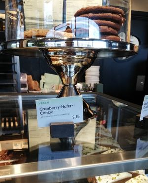 Cookies at Espresso House - Scheel-Plessen-Straße in Hamburg