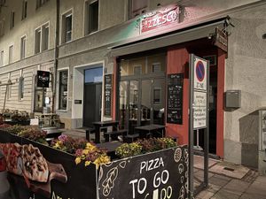 store front at Pizzesco Sprint - Kazmairstraße in Munich