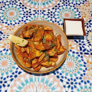 Vegan. Vege need request for alliums to to be removed. Potato wedges at Kazbar in Central Singapore