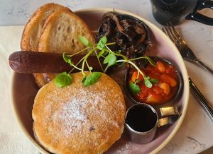 Full vegan brekkie at Brunchoteket in Gothenburg