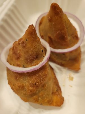 Samosas at Curry In A Hurry in Minneapolis
