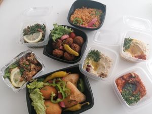 Vegan mezze for 2 at M.Houmous in Nancy