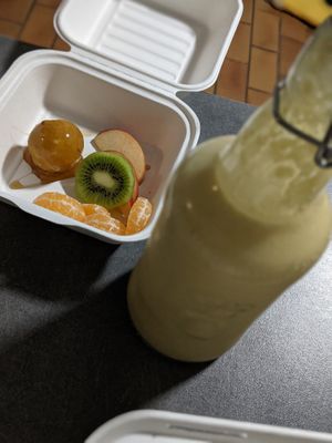 vegan lassi and desserts - delivery at Green Djessy in Six-fours-les-plages