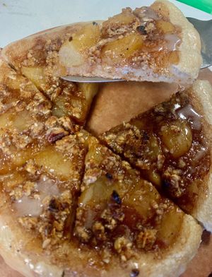 Apple pie at Lolly's Pantry in North Palm Beach
