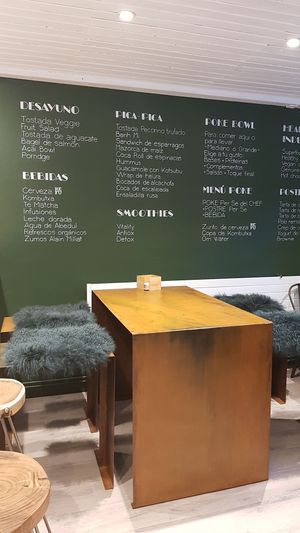 Nuesteo local.
 at Kokeshi in Lleida