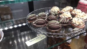 Biskvier at Tea Room Kullaberg - Pop Up in Hoeganaes