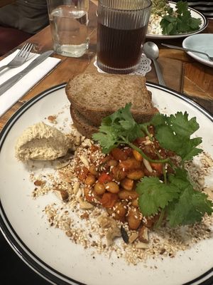 The gluten free bread was fluffy   at Advieh in Seddon