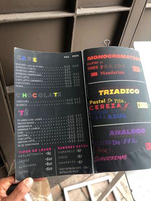 Cafe menu at Iskal in Leon
