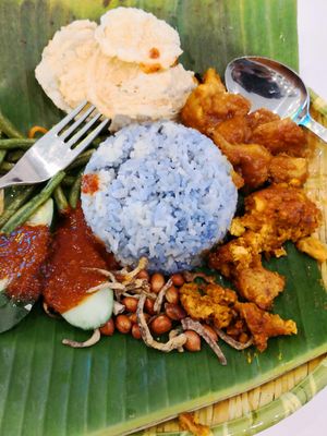 Nasi lemak at Grove 素林 - Canberra in North Singapore