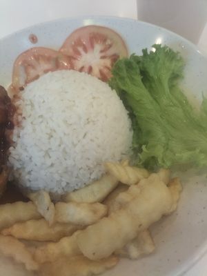  at Grove 素林 - Canberra in North Singapore