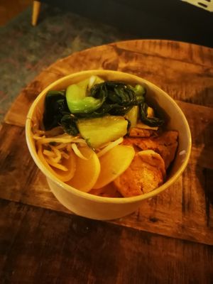 Medium Custom Rice Bowl with Marinated Tofu at Fat Baby in Aachen