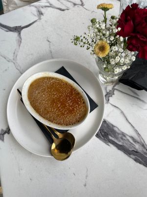 Delicious vegan crème brûlée  at Astoria Bistro Botanique in Gatineau