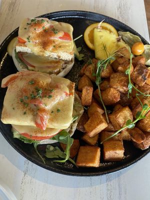 Italian Benedict   at Astoria Bistro Botanique in Gatineau