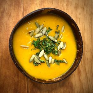 GINGER SOUP.
Sweet potato, carrot, ginger.
Camote, zanahoria, jengibre.

 at Chillicon Valley in Puerto Escondido