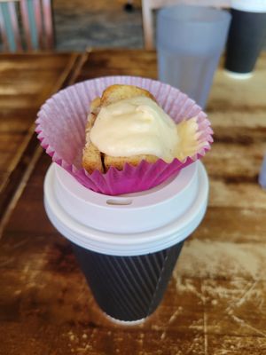 Cinnamon roll latte at Sinfull Bakery in Houston