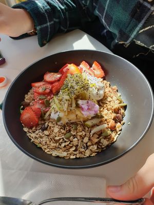 Granola at Sarah's Sisters in Semaphore