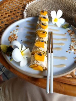 Mango Sushi with vegan cream cheese at Beach Coconuts Bowls - Bophut Koh Samui in Koh Samui