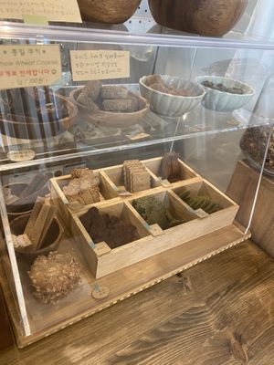   at LouLou Vegan in Jeju