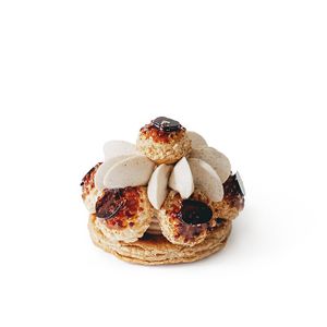 Vegan Saint Honore / caramel hazelnut coffee favor at Koke Lab in Kowloon