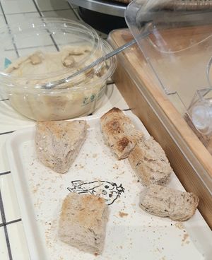 samples of hummus #Veganuary at ByTOFU in Seoul