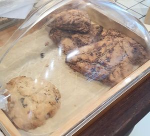Levain cookie and cinnamon scones #Veganuary at ByTOFU in Seoul