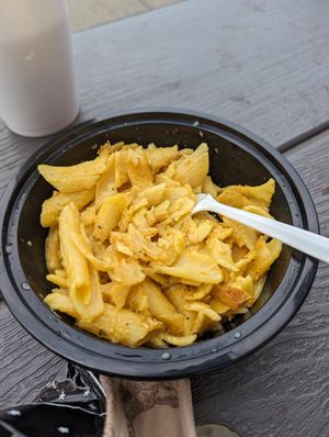 Macaroni and cheese at Dee's Vegan To-Go in Charlotte