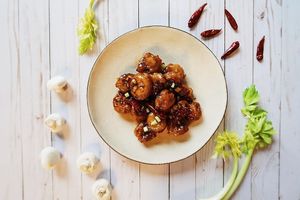 Kung Pao Mushrooms at Cozy Wok in Oakland