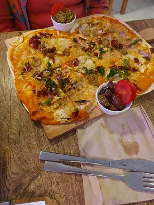 Mediterranean Flammkuchen (tarte) at Vegins in Frankfurt