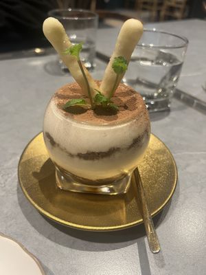   at Emerald 珺 in Hong Kong Island