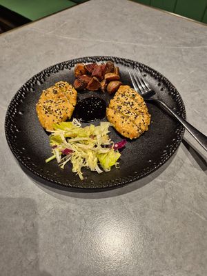  at Emerald 珺 in Hong Kong Island