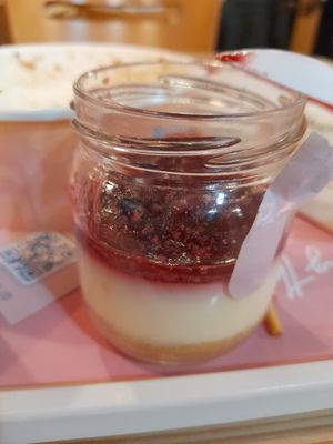  at Poké House in Lisbon