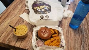 H.A.V burger and thic and yella mac&cheese  at Houstatlantavegan in Houston