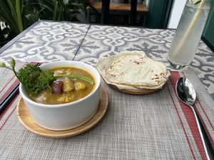 Vegetarian Curry with Naan Bread  at VEJO - The Vege journey in Hanoi