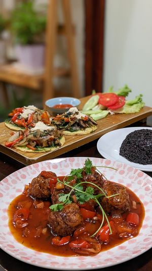 Vegan Meatball, Sweet Potato Pizza with Homemade Vegan Parmesan Cheese at VEJO - The Vege journey in Hanoi
