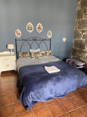 Two-Beds-Bedroom with private Bathroom  at Casa Vegana Arucas in Gran Canaria