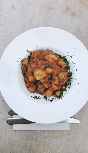 Potatoes with red wine sauce  at Casa Vegana Arucas in Gran Canaria