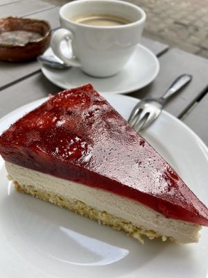 NY cheesecake  at Radikalecker in Berlin