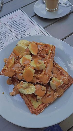 Peanut butter waffle at Radikalecker in Berlin