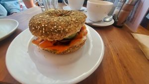 Lox bagel at Radikalecker in Berlin