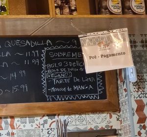  at Tétés Burritos in Cascais