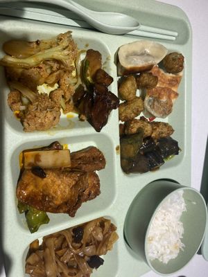   at SùShí Zhě LiánMéng 素食者联盟 in Nanjing