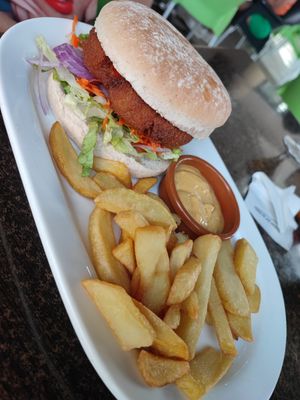 Hamburguesa de verduras at Splits in Gran Canaria