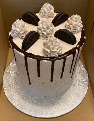 100% vegan cookies ‘n cream cake at Hollycake House in East Rochester