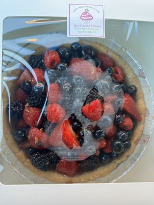 Fruit Tart  at Hollycake House in East Rochester