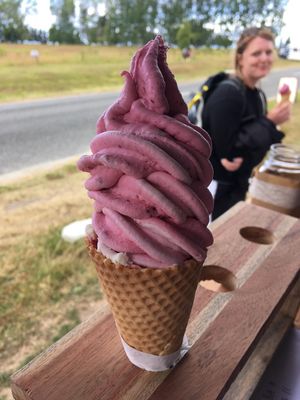 Wooow at Marahau Ice Dream in Marahau