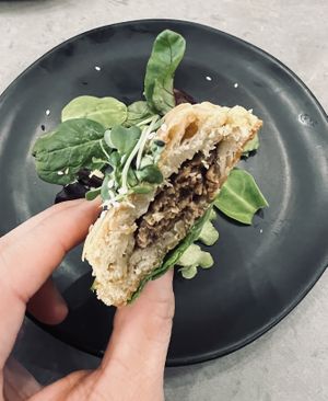   at Aunts et Uncles in Brooklyn