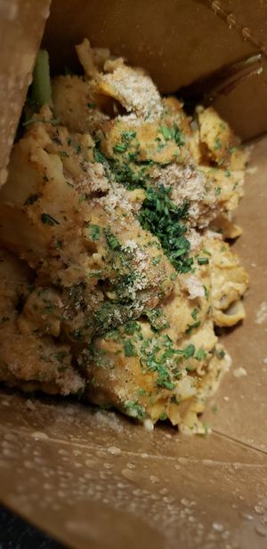 Mac and Cheese at Aunts et Uncles in Brooklyn